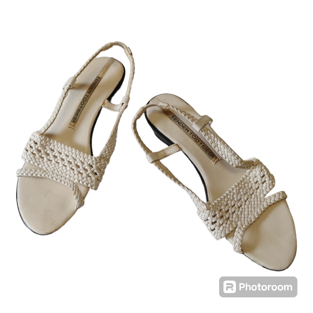 TENDER TOOTSIES Cream Woven Leather Sling Sandals Size 7.5 W
